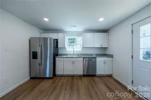 214 E Washington Ave, Bessemer City, NC 28016 - Photo 7