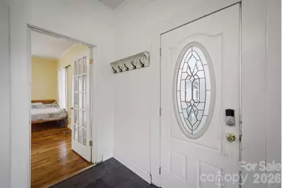 302 Catawba Avenue, Hickory, NC 28601 - Photo 5
