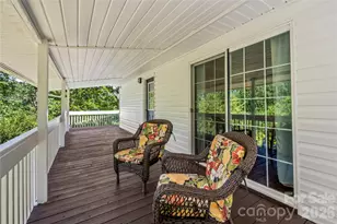 2879 Chandler Creek Rd, Mars Hill, NC 28754 - Photo 27
