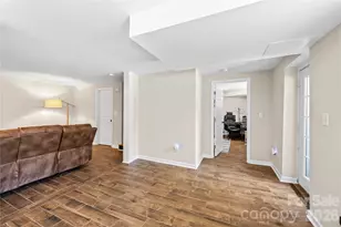 159 New Haw Creek Rd, Asheville, NC 28805 - Photo 23