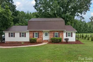 140 Raintree Rd, Advance, NC 27006 - Photo 1