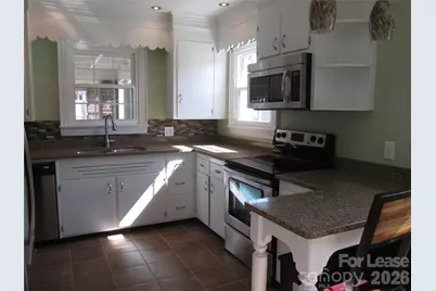 515 Mountain View Street SW, Lenoir, NC 28645 - Photo 5