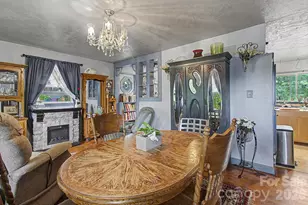 25 Wentworth Ave, Asheville, NC 28803 - Photo 9