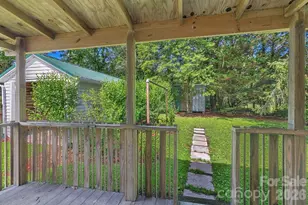 105 Parkview Dr, Brevard, NC 28712 - Photo 35