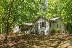 128 Camellia Way, Hendersonville, NC 28739 - Photo 5