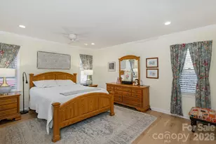 128 Camellia Way, Hendersonville, NC 28739 - Photo 23