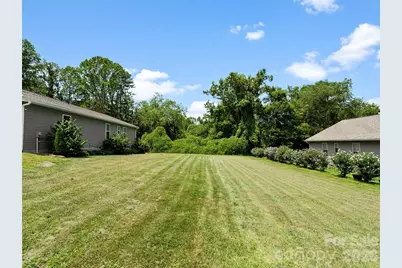 201 N Mapleton Drive, East Flat Rock, NC 28726 - Photo 25