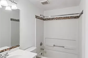 9626 Vinca Cir, Charlotte, NC 28213 - Photo 21