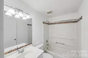 9626 Vinca Cir, Charlotte, NC 28213 - Photo 7