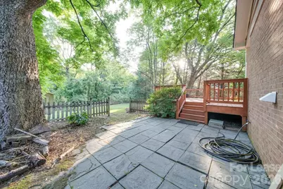 6700 Castlegate Drive, Charlotte, NC 28226 - Photo 3