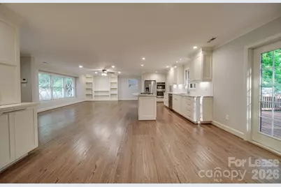 6700 Castlegate Drive, Charlotte, NC 28226 - Photo 19
