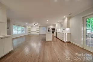 6700 Castlegate Dr, Charlotte, NC 28226 - Photo 19