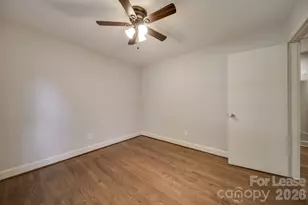 6700 Castlegate Dr, Charlotte, NC 28226 - Photo 33