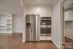 6700 Castlegate Dr, Charlotte, NC 28226 - Photo 21