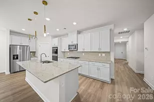 6220 Barcelona Wy, Charlotte, NC 28214 - Photo 3