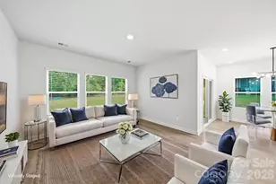 6220 Barcelona Wy, Charlotte, NC 28214 - Photo 5