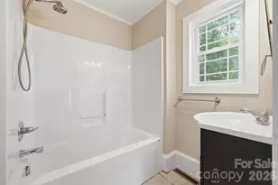206 N Ridge Ave, Kannapolis, NC 28083 - Photo 17