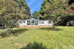 1050 Gold Mine Dr, Catawba, NC 28609 - Photo 1
