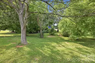 601 Faith Rd, Mooresville, NC 28115 - Photo 3