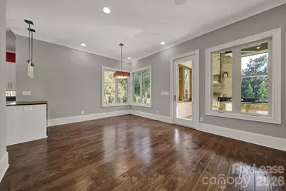 2011 Sharon Avenue, Charlotte, NC 28211 - Photo 7