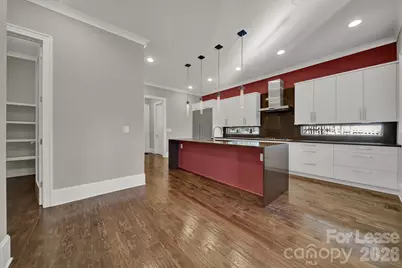 2011 Sharon Avenue, Charlotte, NC 28211 - Photo 9