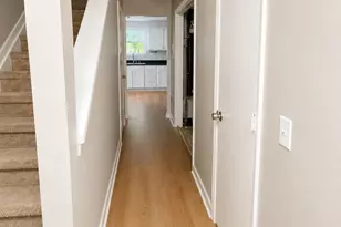 6020 Heath Valley Rd, Charlotte, NC 28210 - Photo 5