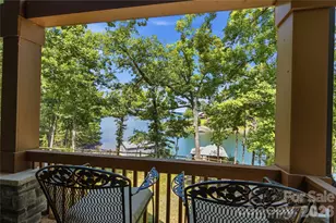 18532 Rosapenny Rd, Charlotte, NC 28278 - Photo 29