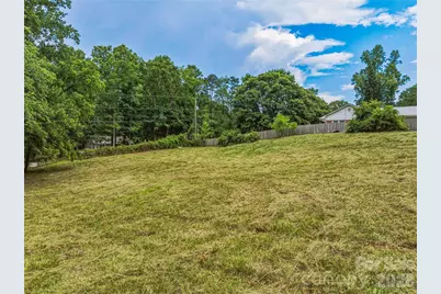 99999 Daniel Road #3, Asheville, NC 28806 - Photo 11
