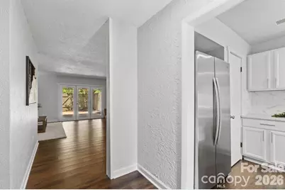 4340 N Center Street #403, Hickory, NC 28601 - Photo 3