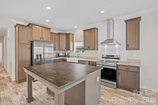 128 Bellamy Rd, Asheville, NC 28806 - Photo 7