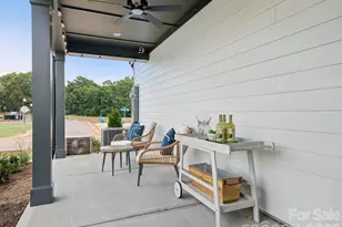 401 Fenton Dr, Belmont, NC 28012 - Photo 9