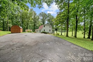 371 Patton Valley Dr, Nebo, NC 28761 - Photo 7