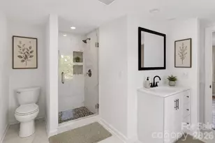 136 W Wilhemenia St, Marion, NC 28752 - Photo 25