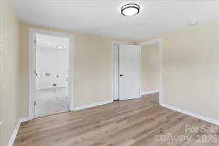 136 W Wilhemenia St, Marion, NC 28752 - Photo 23