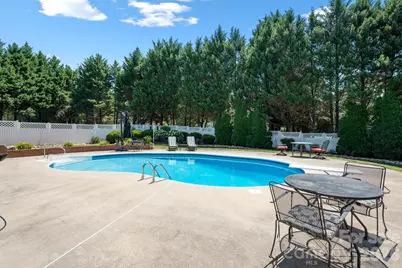 1851 29th Avenue Place NE, Hickory, NC 28601 - Photo 17
