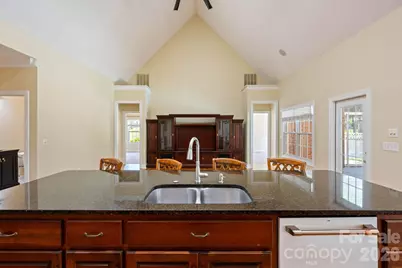 1851 29th Avenue Place NE, Hickory, NC 28601 - Photo 9