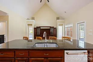 1851 29th Ave Pl NE, Hickory, NC 28601 - Photo 9