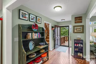 121 Stonecrest Dr, Asheville, NC 28803 - Photo 5