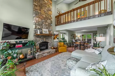 121 Stonecrest Drive, Asheville, NC 28803 - Photo 9