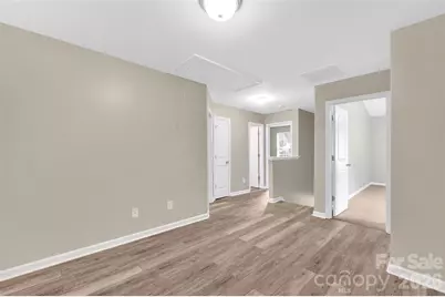 8500 Four Sisters Lane, Charlotte, NC 28215 - Photo 21