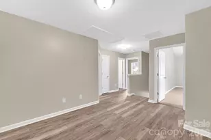 8500 4 Sisters Ln, Charlotte, NC 28215 - Photo 21