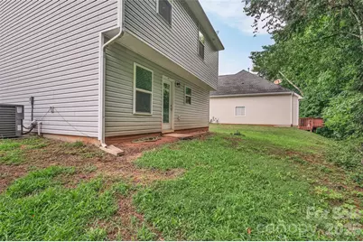 8500 Four Sisters Lane, Charlotte, NC 28215 - Photo 31