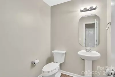 8500 Four Sisters Lane, Charlotte, NC 28215 - Photo 13