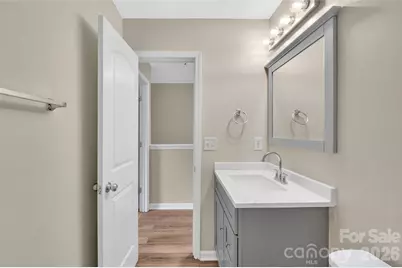 8500 Four Sisters Lane, Charlotte, NC 28215 - Photo 27