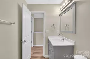 8500 4 Sisters Ln, Charlotte, NC 28215 - Photo 27