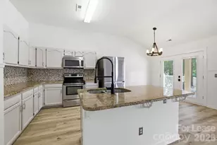 9501 Constitution Hall Dr, Charlotte, NC 28277 - Photo 15