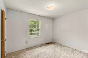 821 Ferrell Ave, Charlotte, NC 28216 - Photo 21