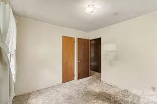821 Ferrell Ave, Charlotte, NC 28216 - Photo 23