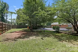 821 Ferrell Ave, Charlotte, NC 28216 - Photo 31