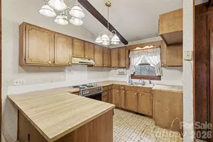 821 Ferrell Ave, Charlotte, NC 28216 - Photo 15